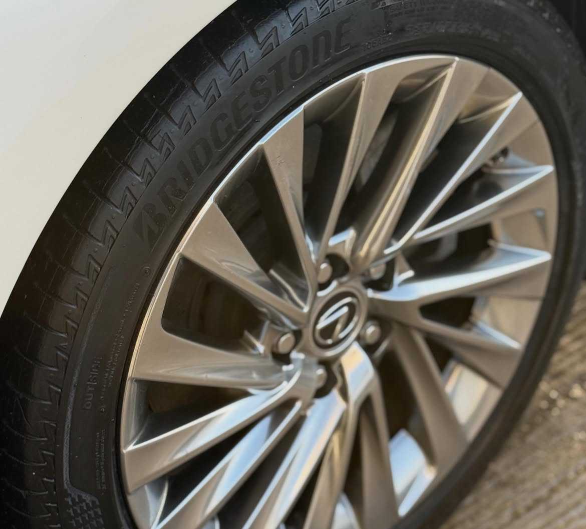 Lexus ES350 2024