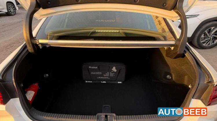 Lexus ES350 2024