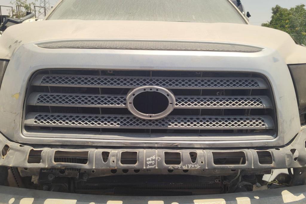 Body  Grilles Toyota Tundra