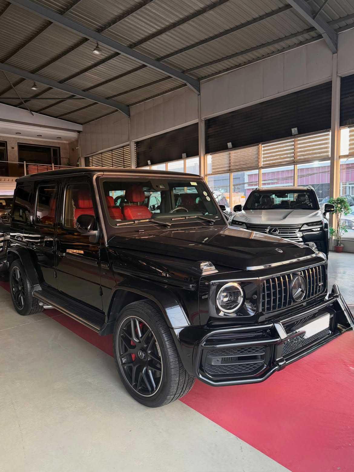 مرسيدس بنز G63 AMG 2024