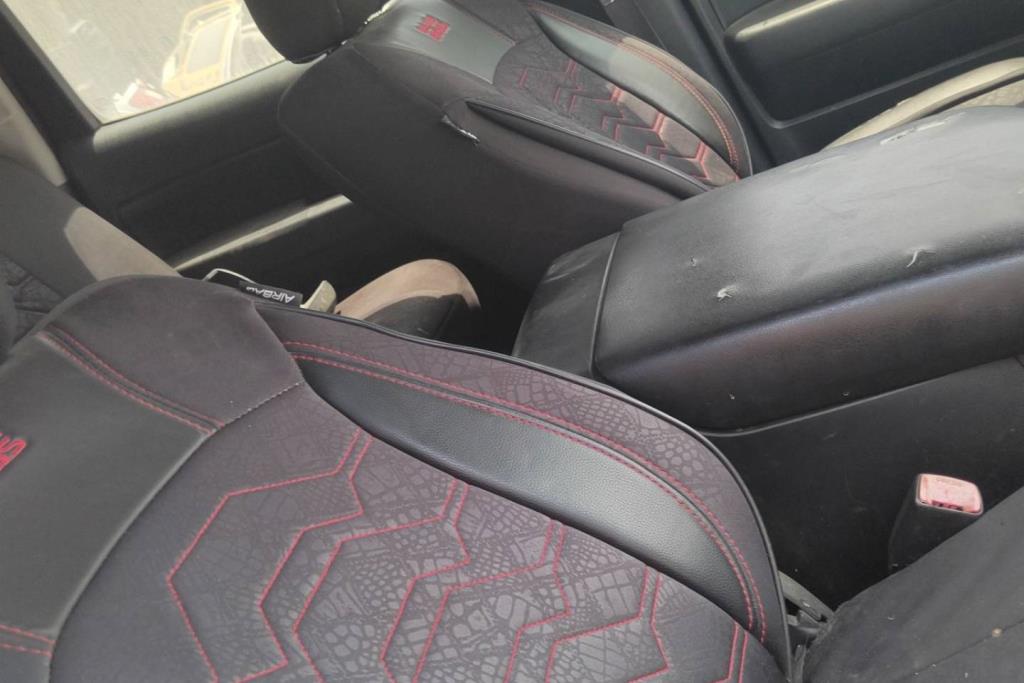 Cabin  Seat Toyota Tundra