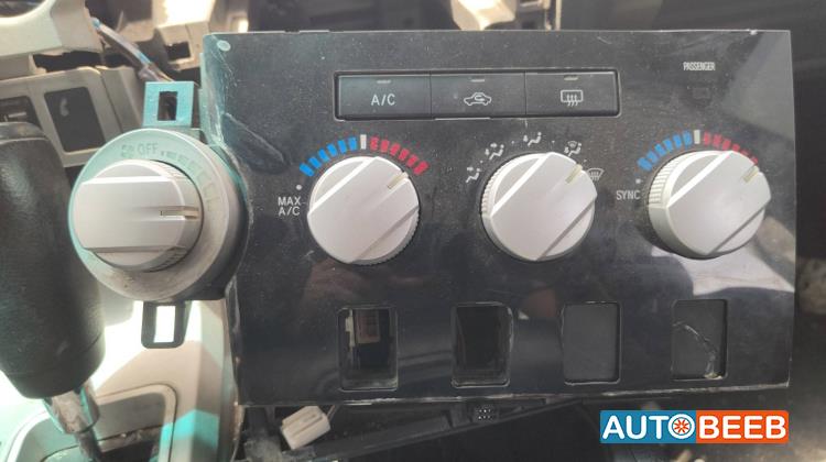 Cabin  Control buttons Toyota Tundra