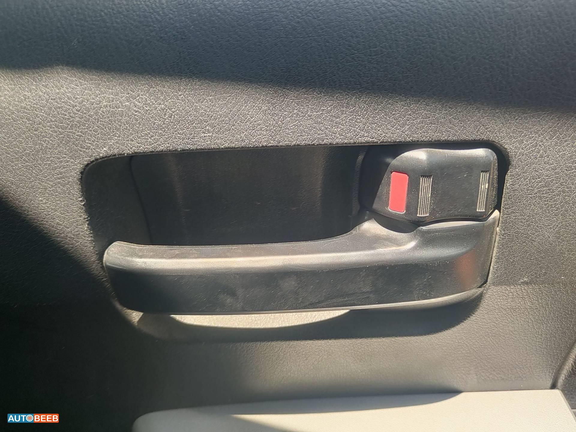 Body  Door Handle  Toyota Tundra