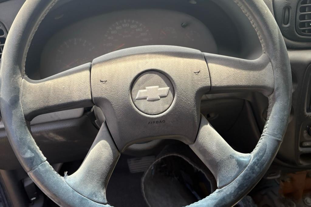 Cabin  Steering Wheel Chevrolet Blazer