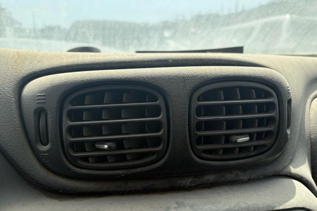 Cabin  Control buttons Chevrolet Blazer