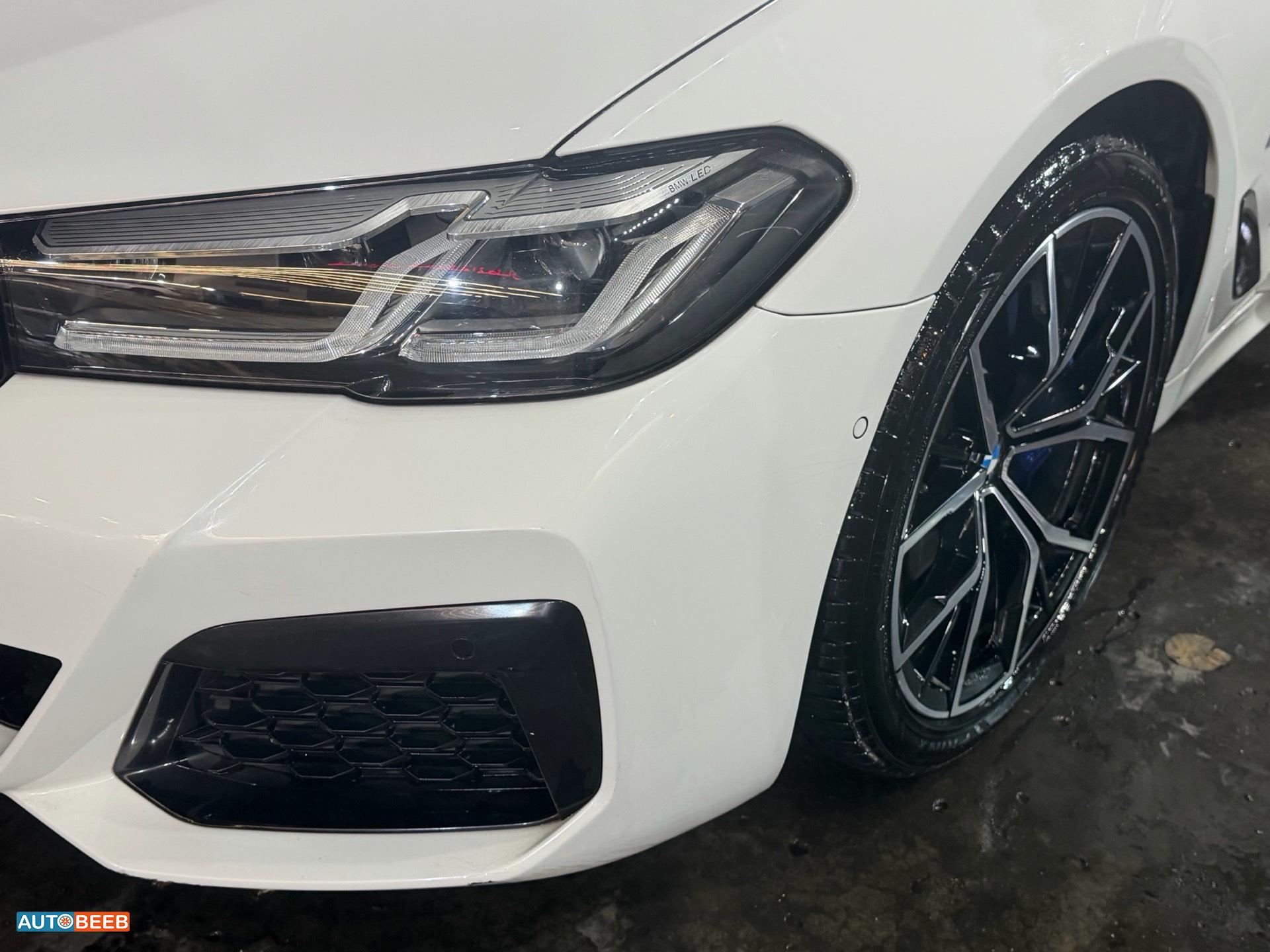 بي ام دبليو 530i 2022