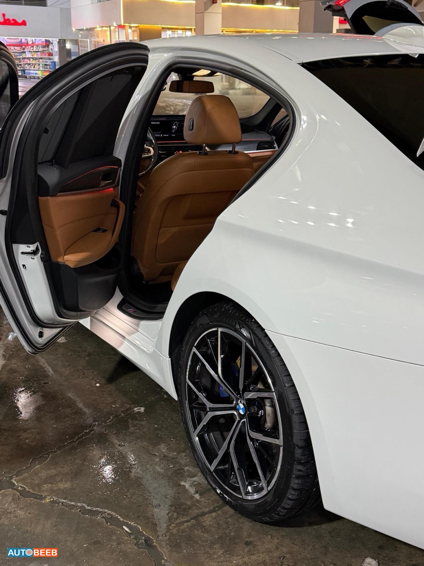 بي ام دبليو 530i 2022