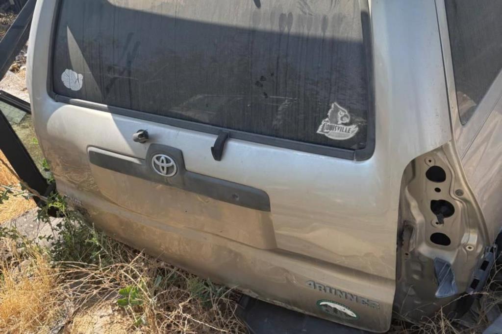 Body  Trunk Toyota 4Runner