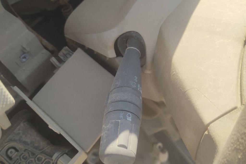 Cabin  Control buttons Dodge Caliber