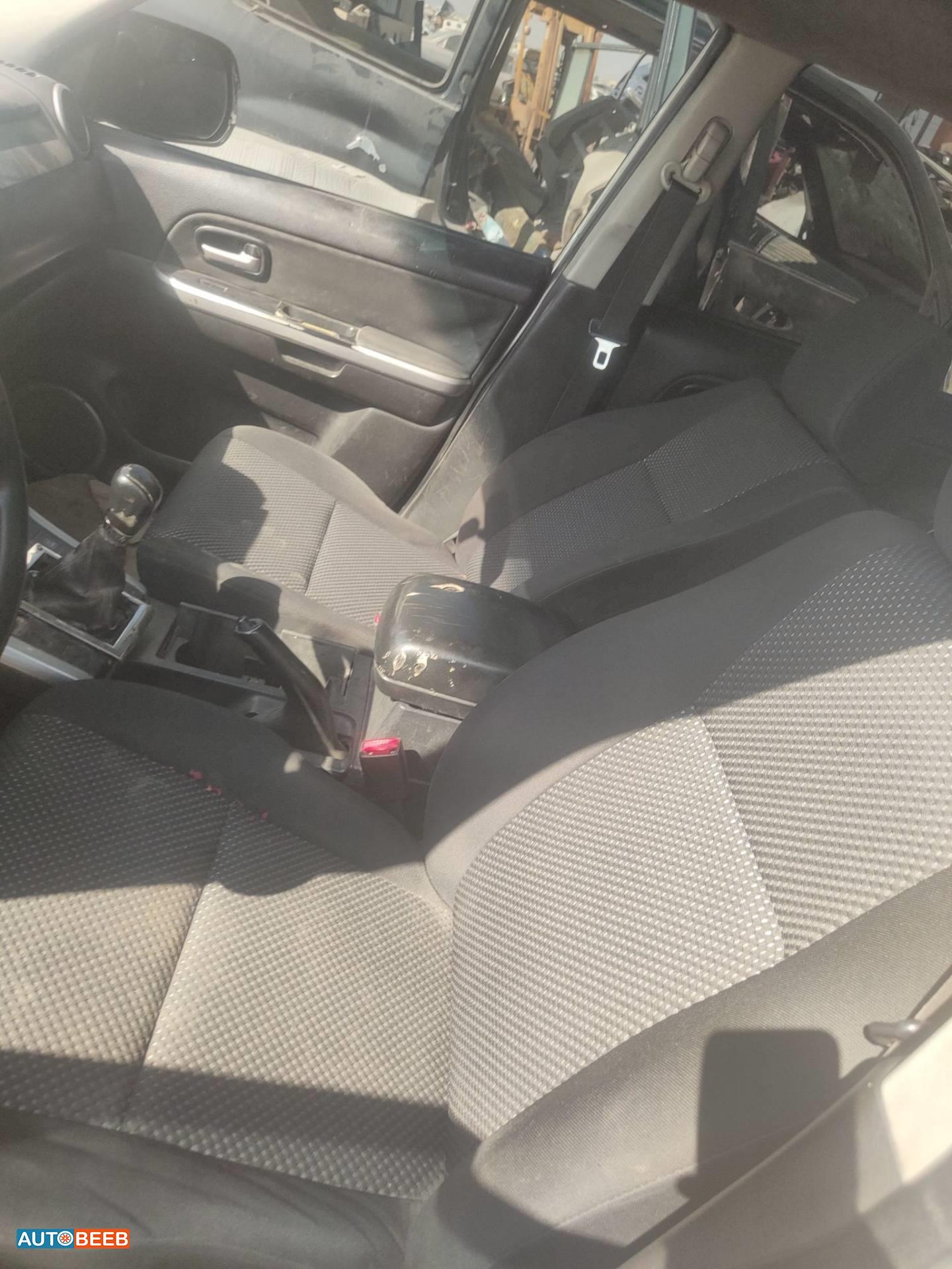 Cabin  Seat Suzuki Grand Vitara