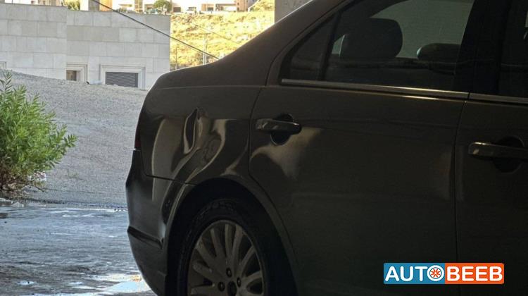 Ford Fusion 2012