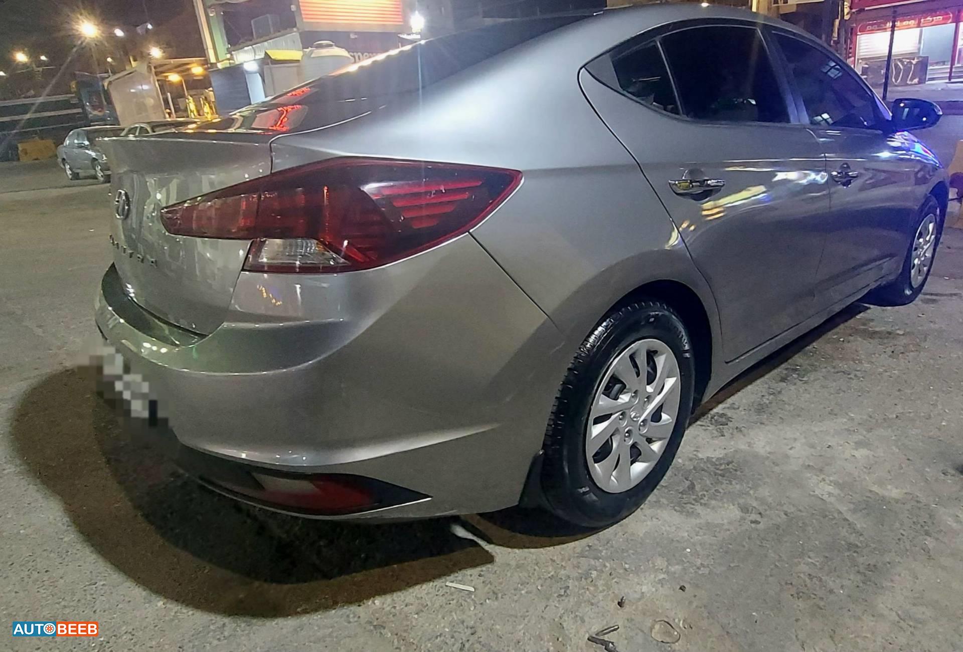 Hyundai Elantra 2020