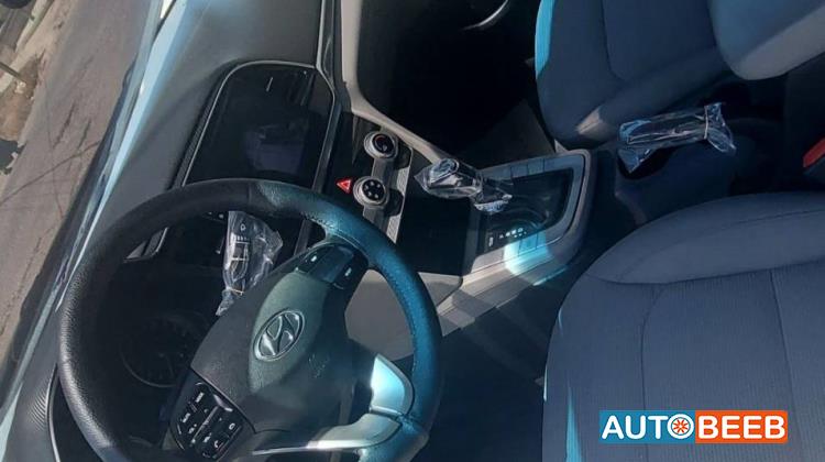 Hyundai Elantra 2020
