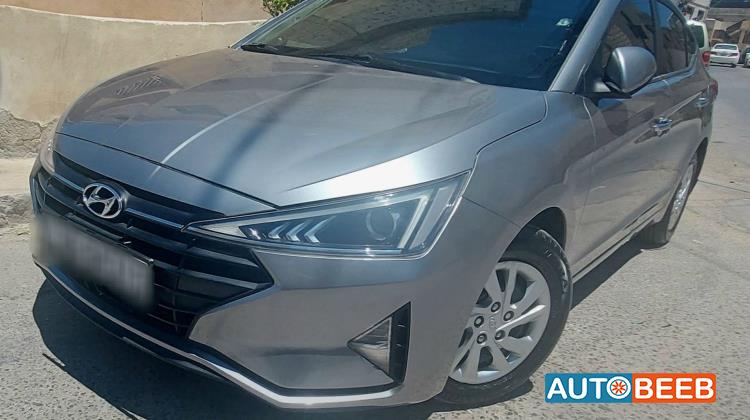 Hyundai Elantra 2020