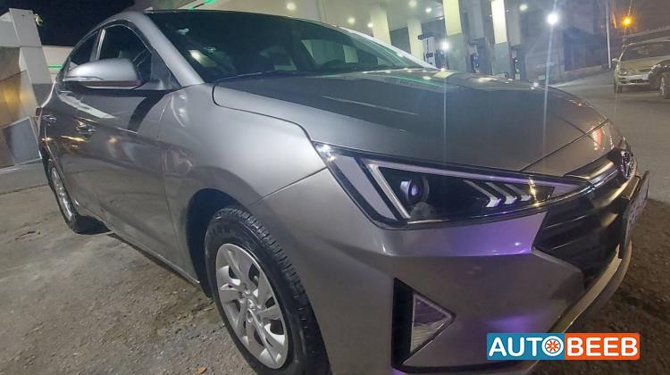 Hyundai Elantra 2020
