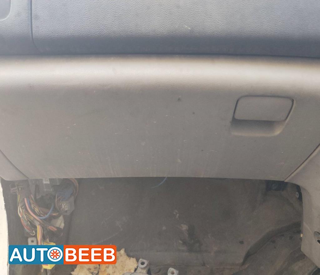 Cabin  Dashboard Hyundai H1