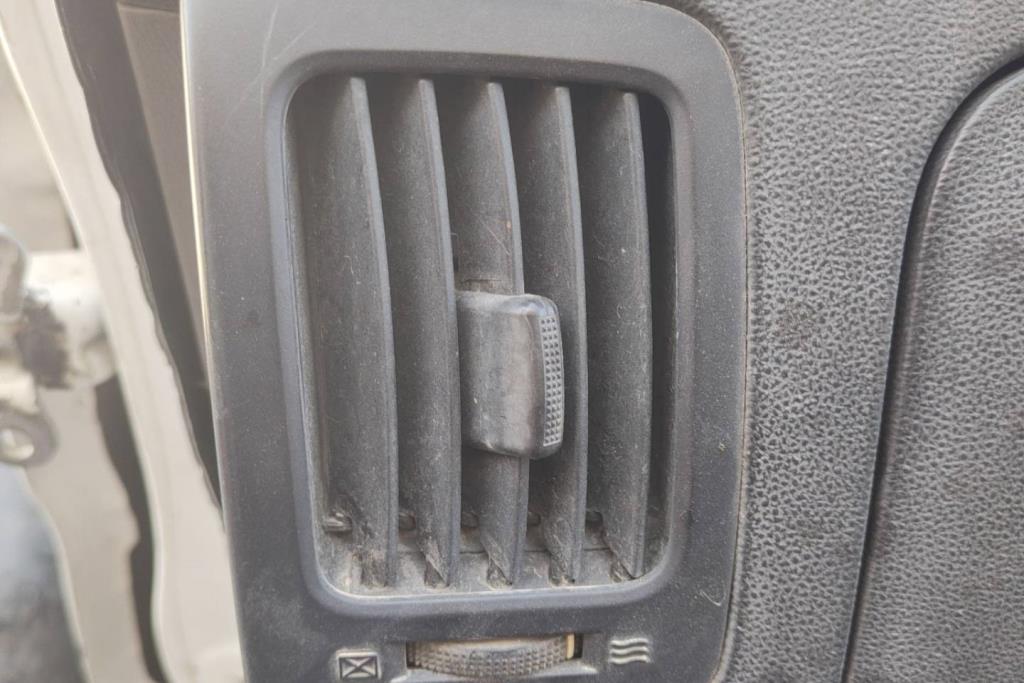 Cabin  Control buttons Hyundai H1