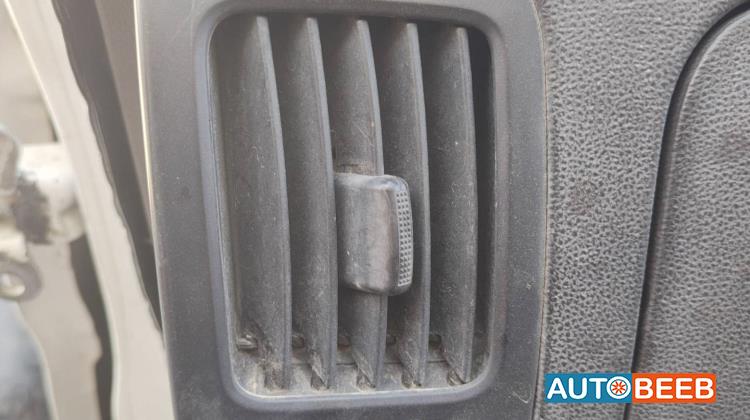 Cabin  Control buttons Hyundai H1