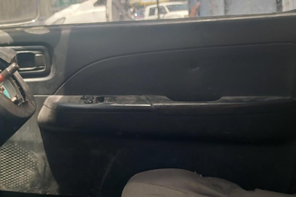  Cabin Parts Nissan 
