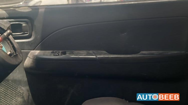  Cabin Parts Nissan 