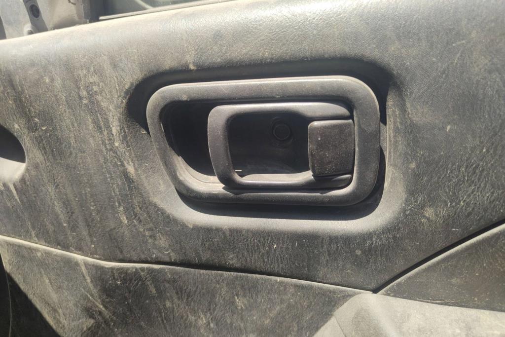  Cabin Parts Nissan 