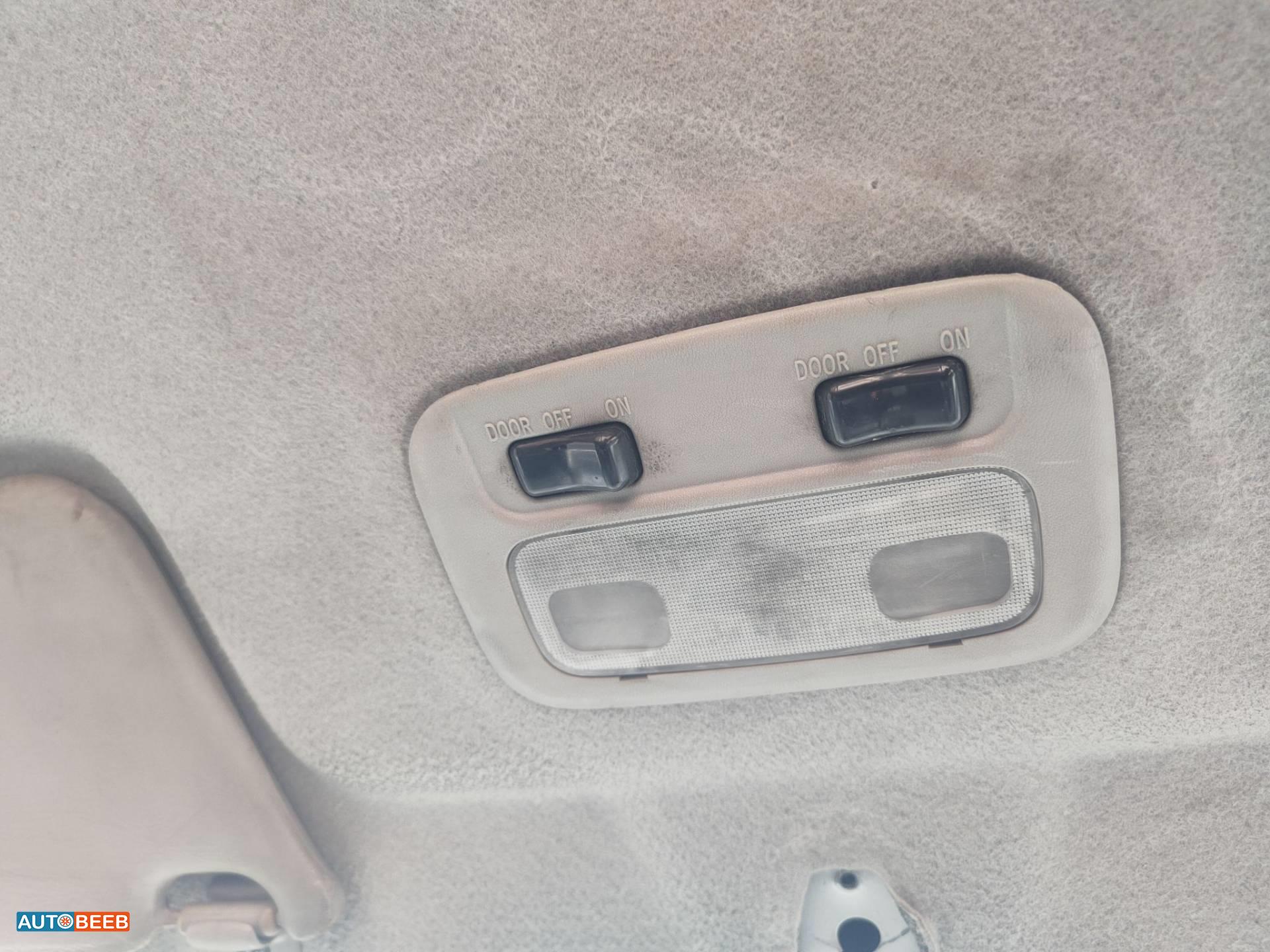  Cabin Parts Nissan 