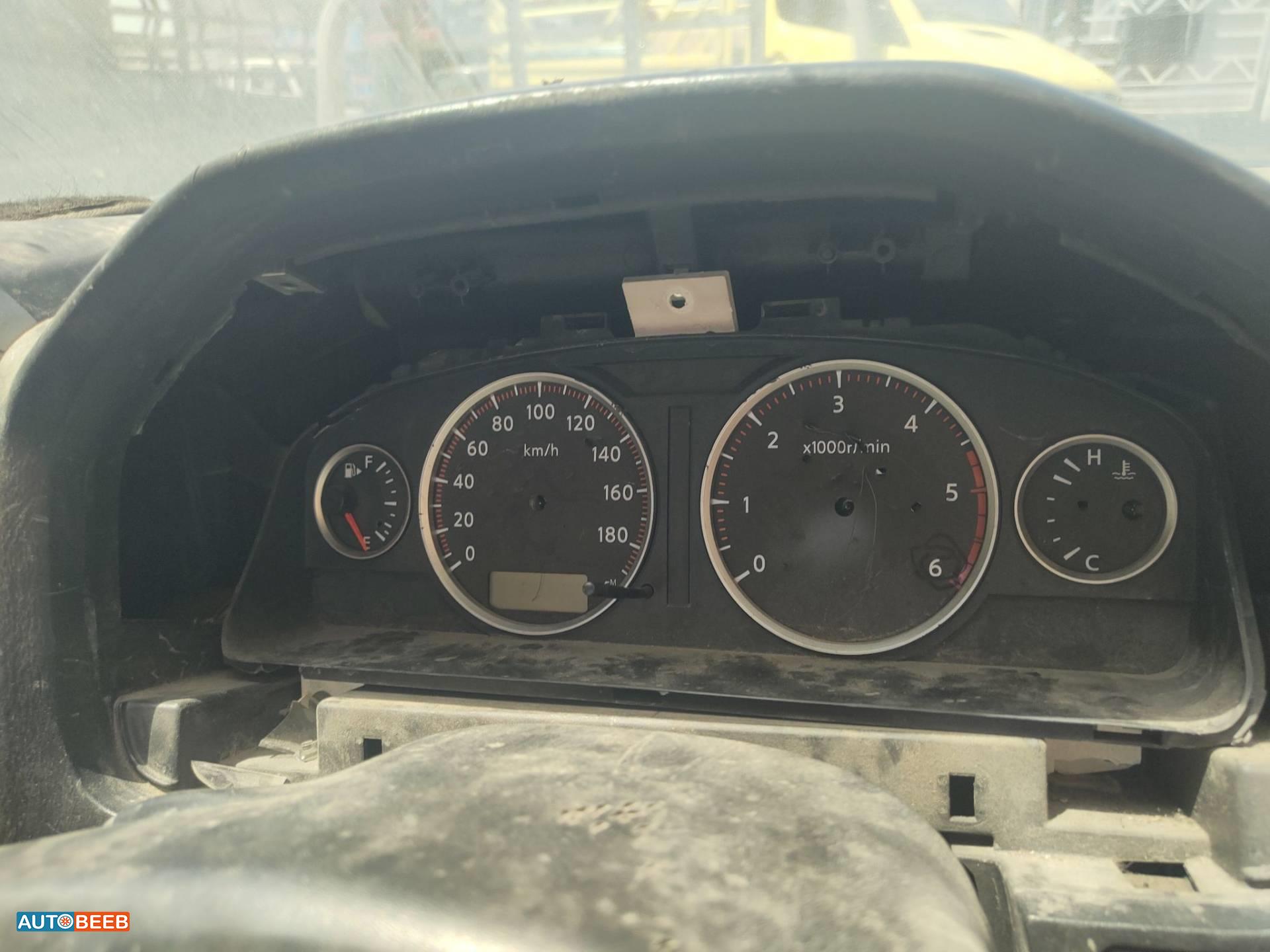  Cabin Parts Nissan 
