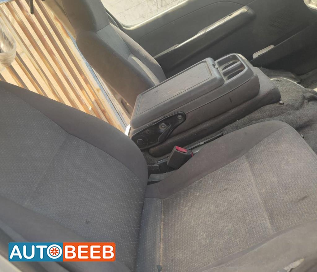  Cabin Parts Nissan 