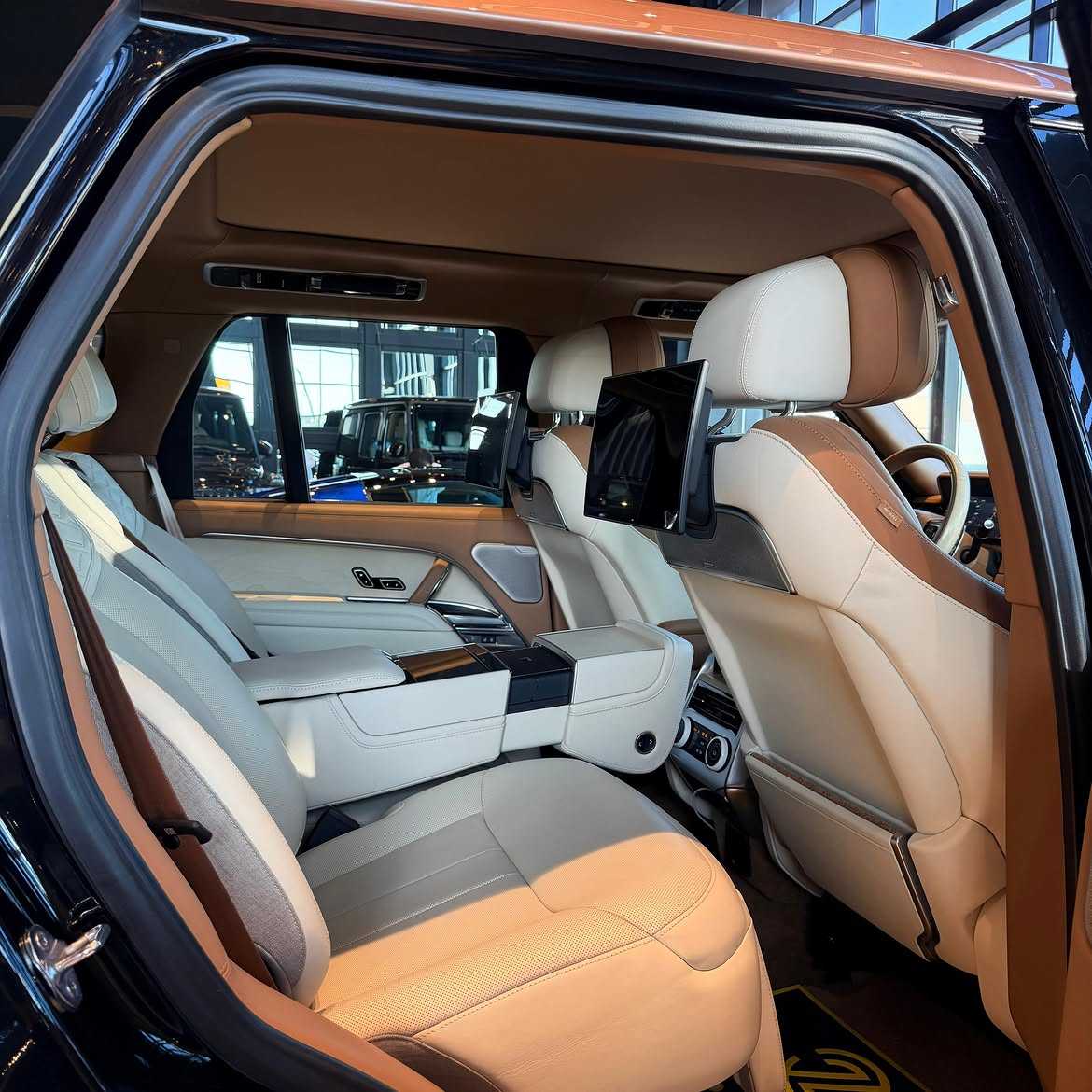 Land Rover Range Rover 2023