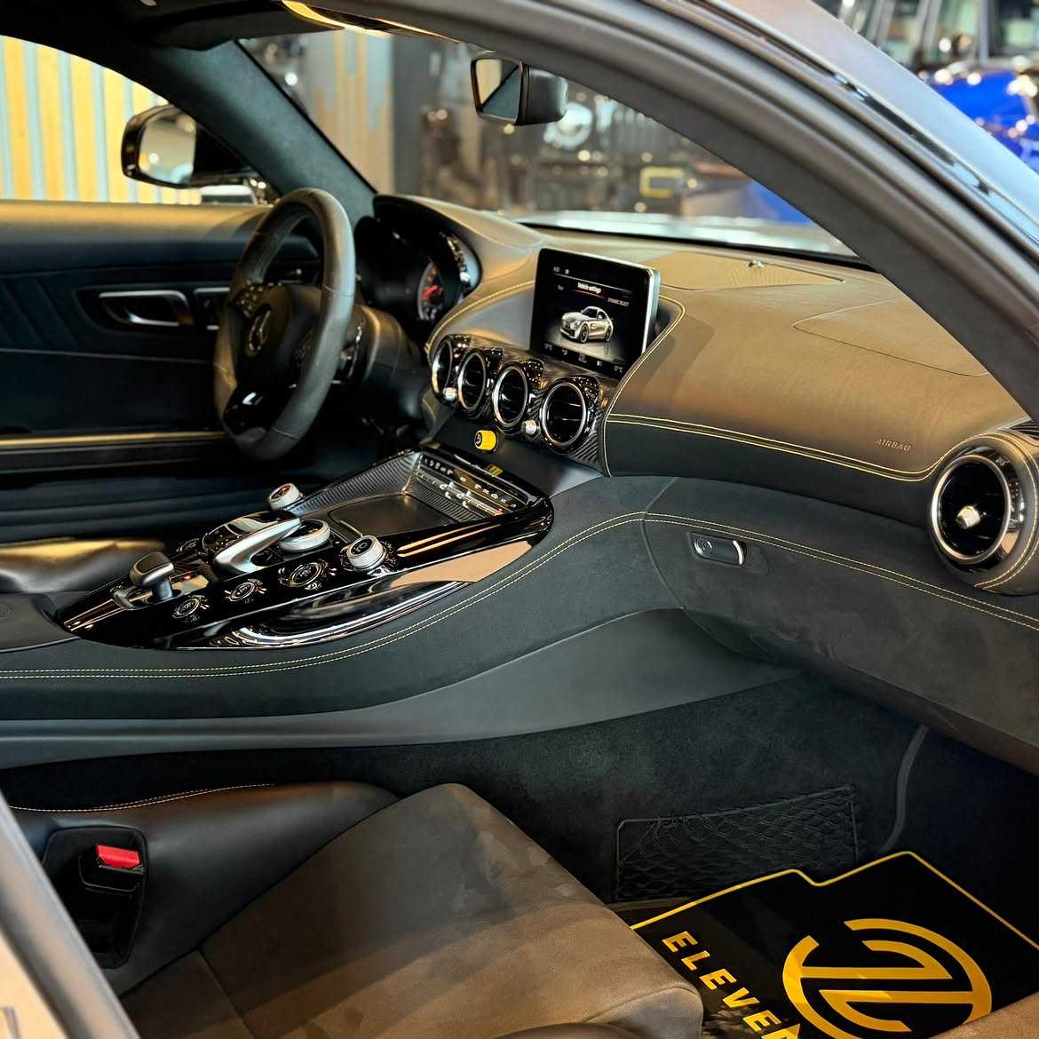 Mercedes Benz GT R 2019