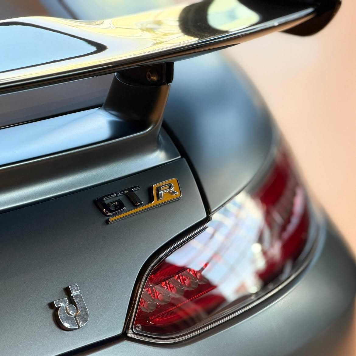 Mercedes Benz GT R 2019