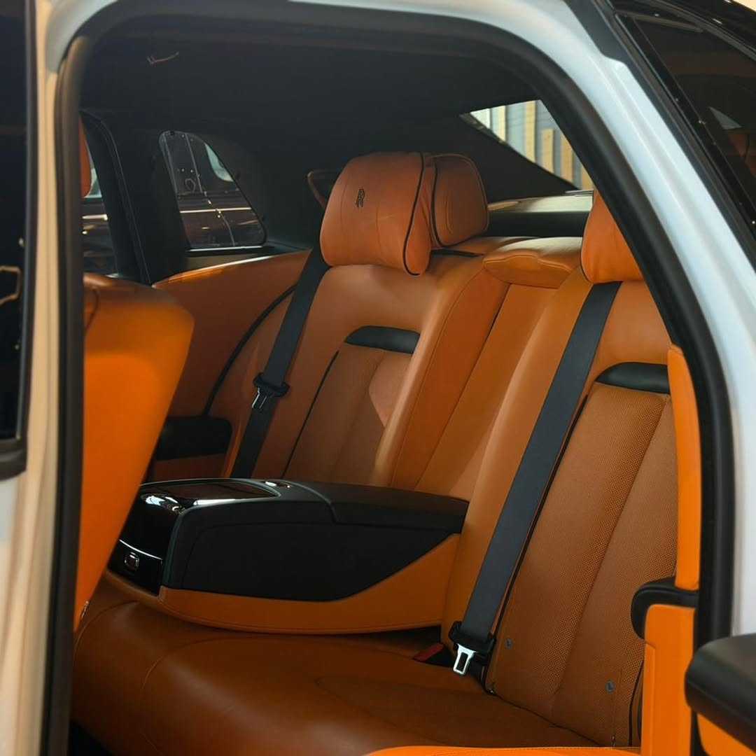 Rolls Royce Ghost 2021