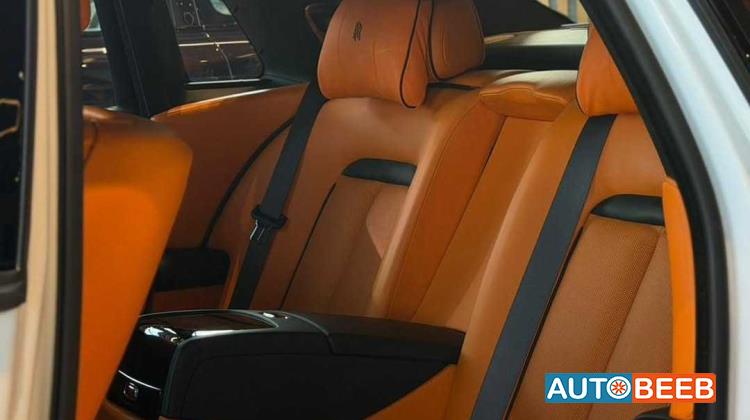 Rolls Royce Ghost 2021