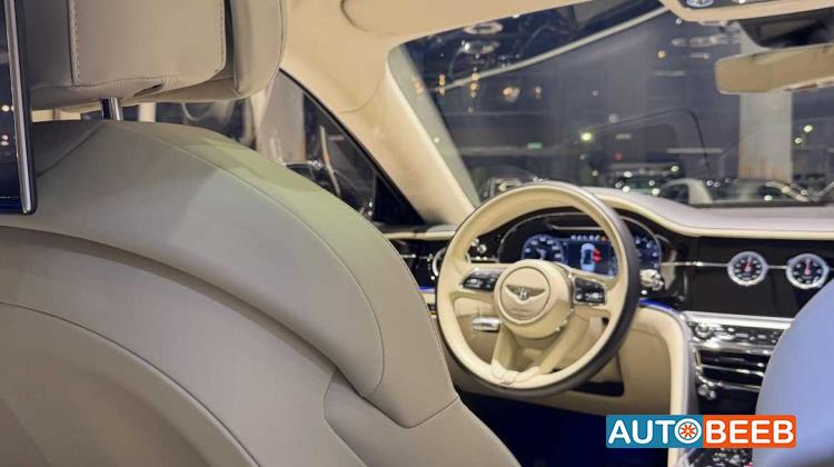 Bentley Flying Spur 2023
