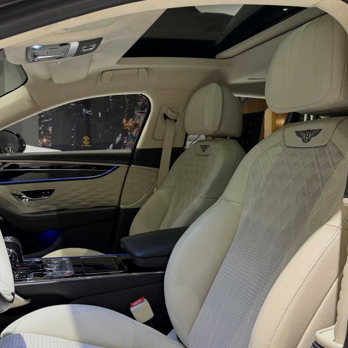 Bentley Flying Spur 2023