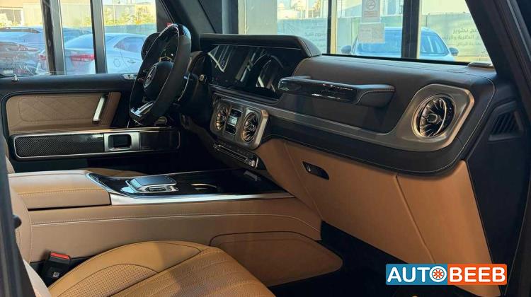 Mercedes Benz G63 AMG 2025