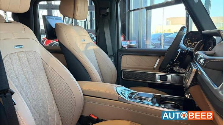 Mercedes Benz G63 AMG 2025