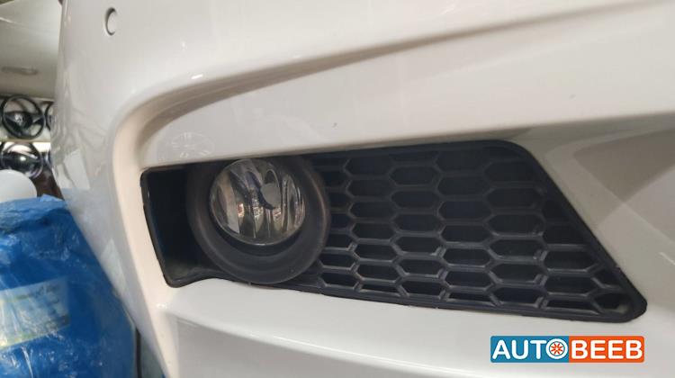 كشاف امامي يمين بي ام دبليو 320 f30 2012 2013 2014