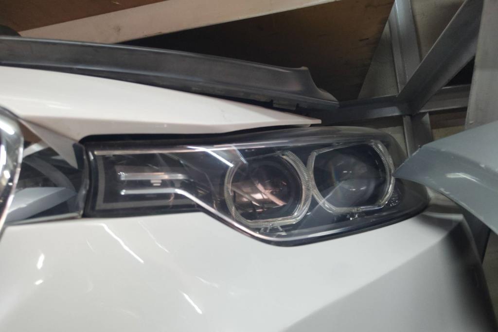 Lights Front light BMW 320