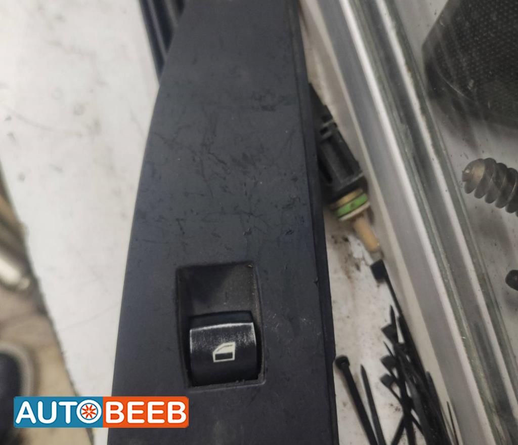 Cabin  Control buttons BMW 520