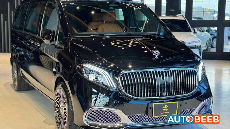 ميني باص مرسيدس بنز 2025