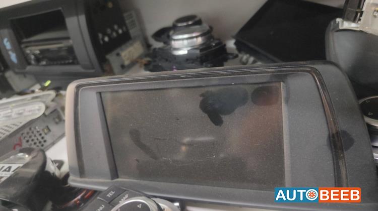 مسجل شاشه بي ام دبليو F30 2011 2012