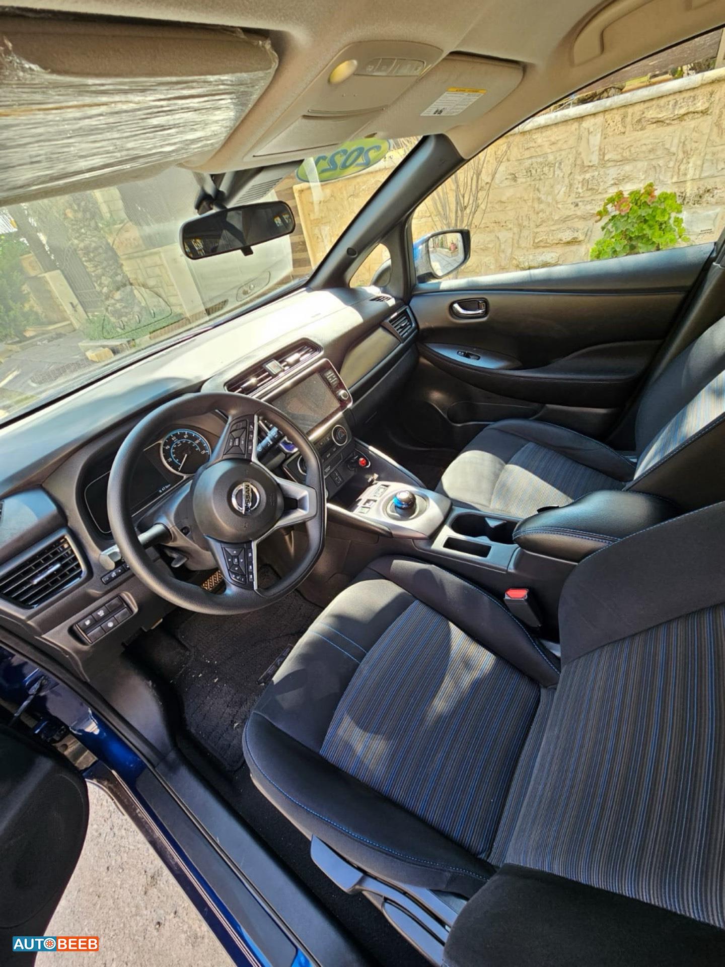 Nissan Leaf 2021