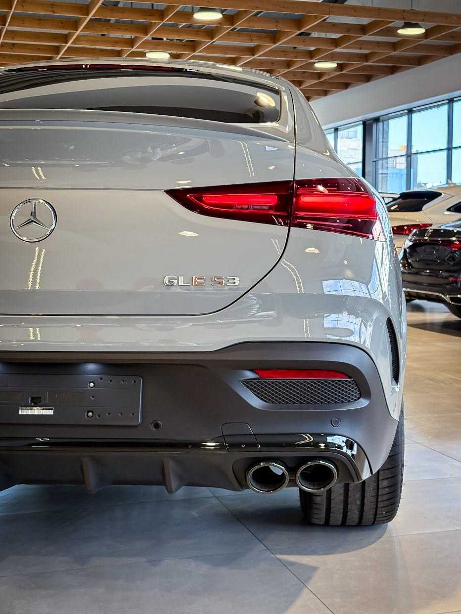 مرسيدس بنز GLE53 AMG 2026