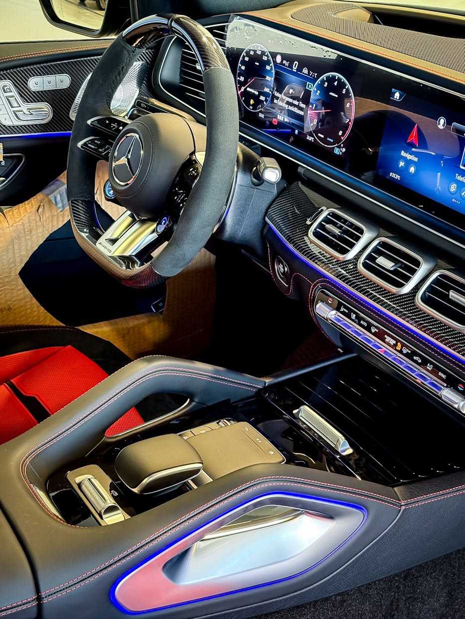 مرسيدس بنز GLE53 AMG 2026