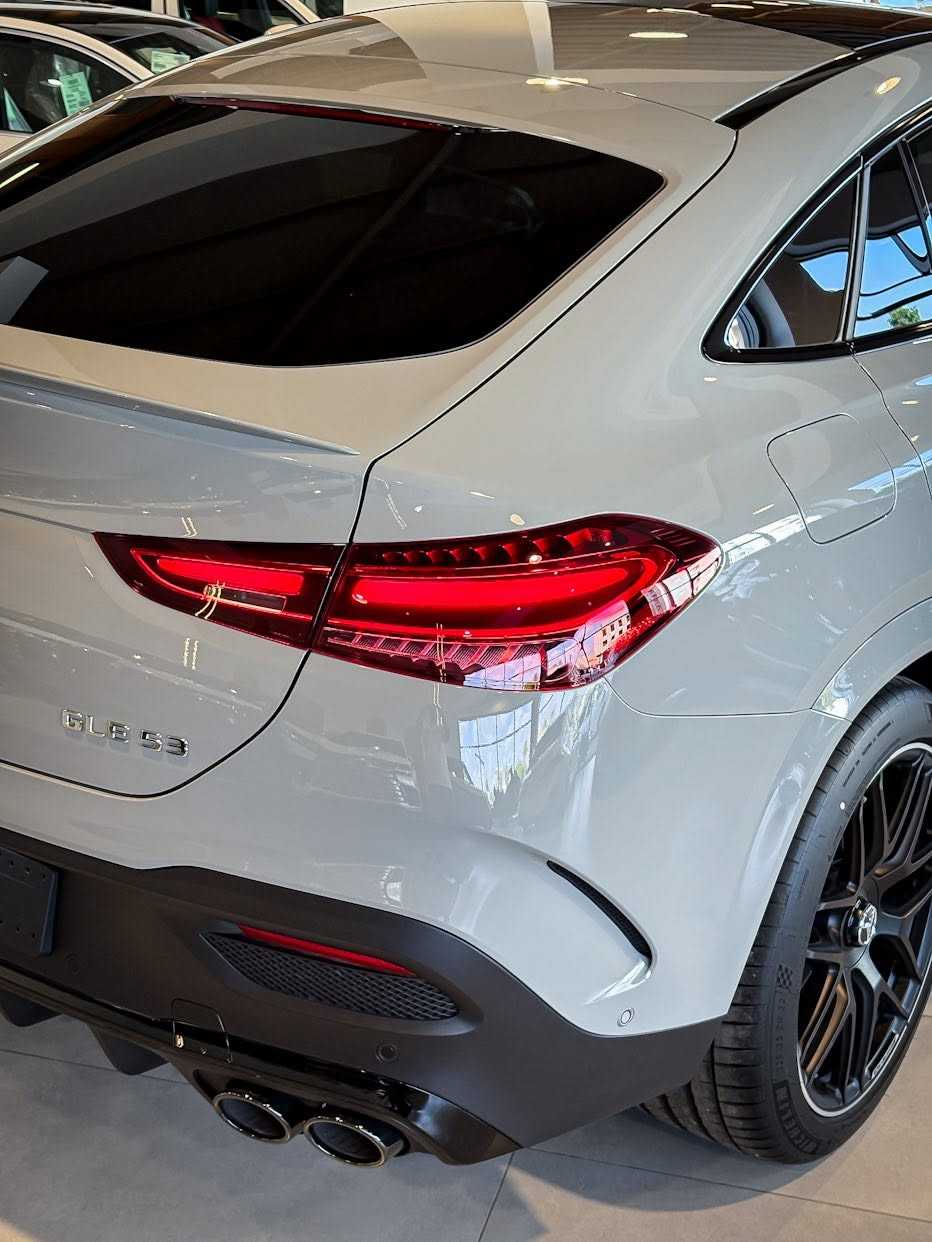 مرسيدس بنز GLE53 AMG 2026