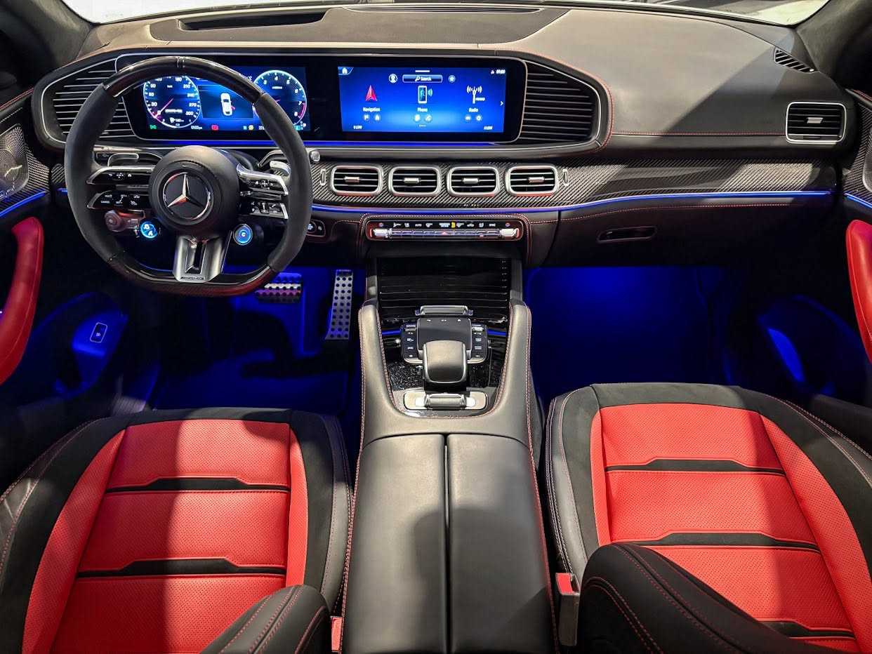 مرسيدس بنز GLE63 AMG 2025