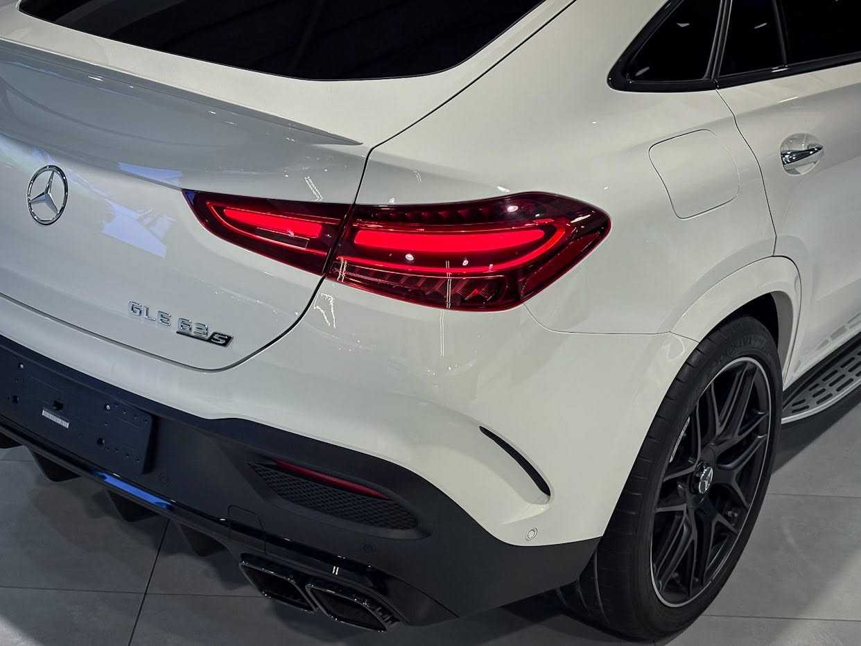 مرسيدس بنز GLE63 AMG 2025