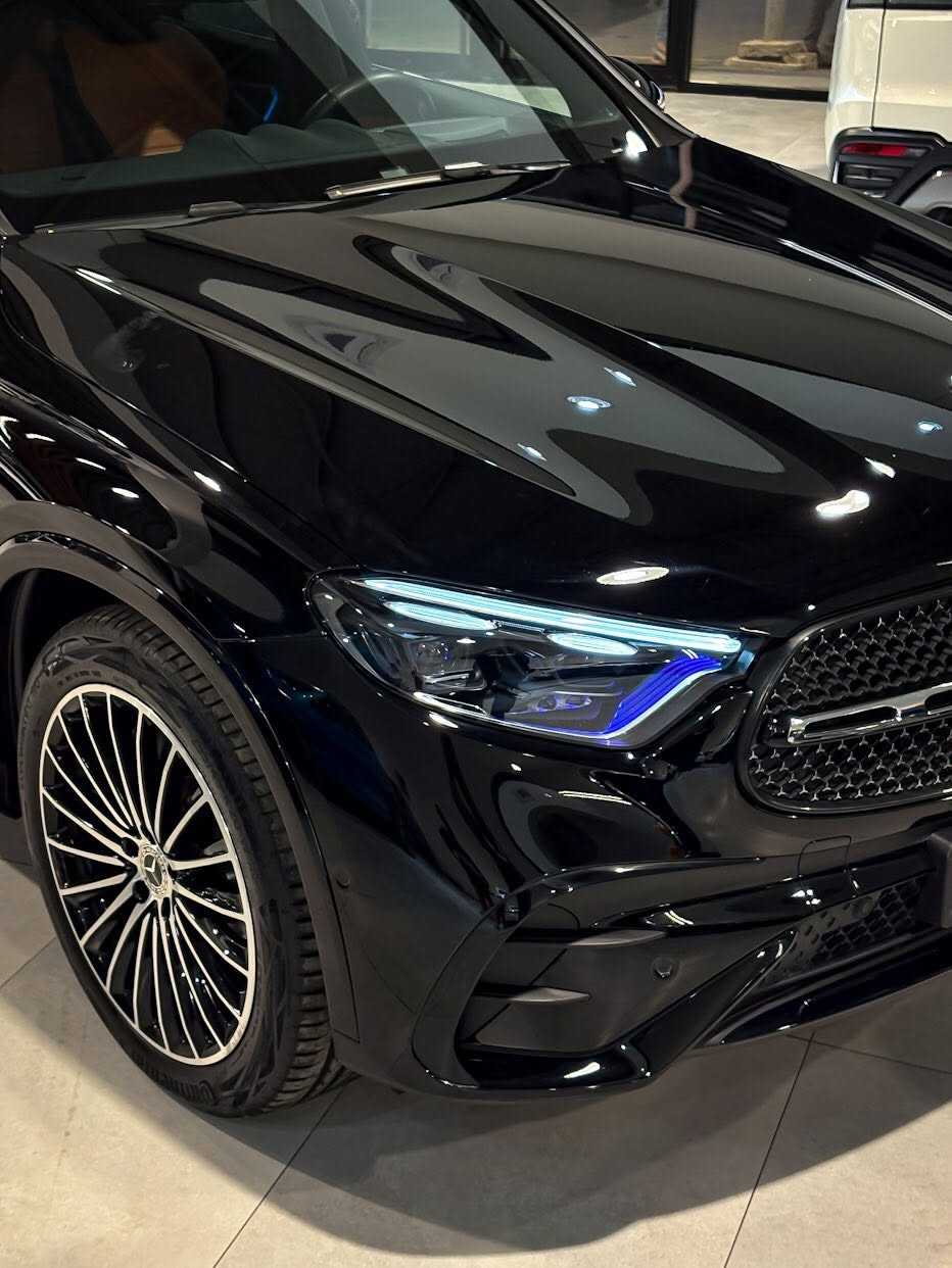 Mercedes Benz GLC300 2024