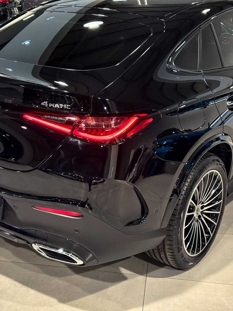 Mercedes Benz GLC300 2024